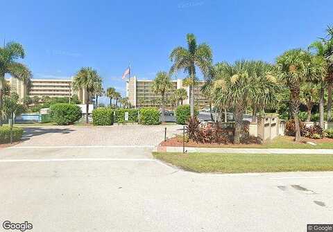 Ocean, FORT PIERCE, FL 34950