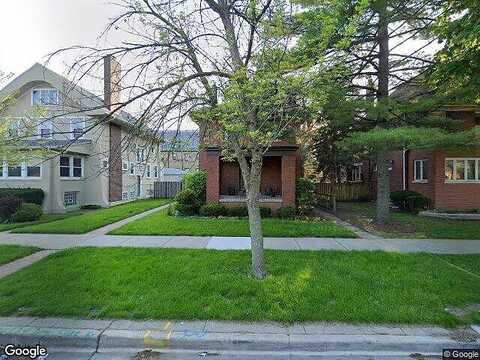 Paxton, CHICAGO, IL 60649