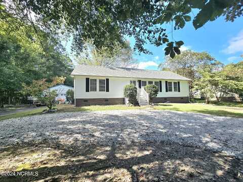 402 NW Backwoods Road, Moyock, NC 27958