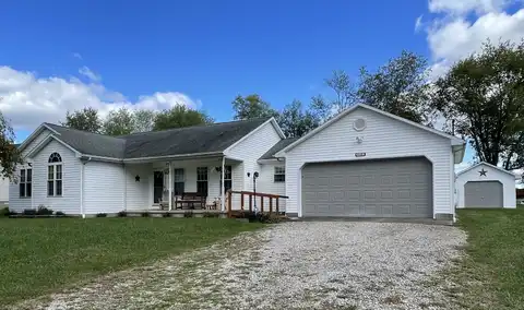 42118 Main St, Tuppers Plains, OH 45783