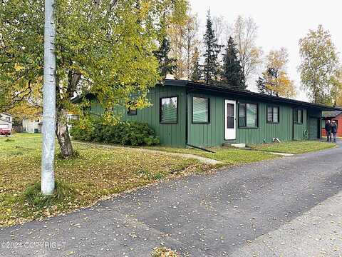 7531 E 6th Avenue, Anchorage, AK 99504