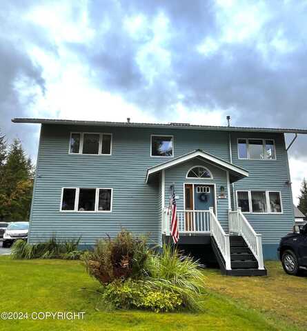 306 Fram Street, Petersburg, AK 99833