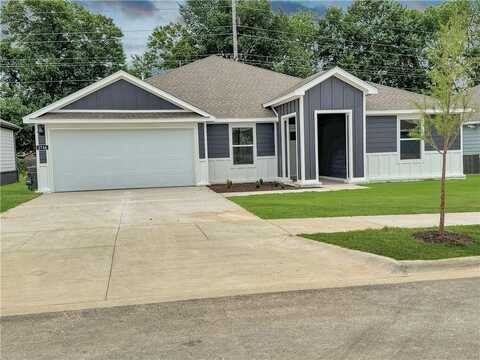 4519 W Canyon Run DR, Fayetteville, AR 72704