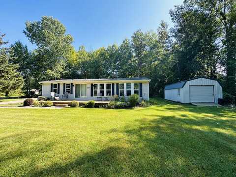 203 Homestead Road, Houghton Lake, MI 48629