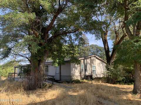 511 S Fork Rd, Yakima, WA 98903