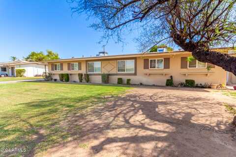 11037 N COGGINS Drive, Sun City, AZ 85351