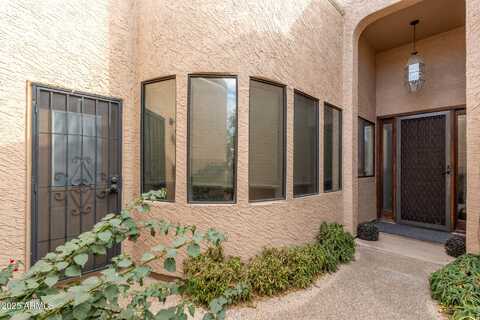 8100 E CAMELBACK Road, Scottsdale, AZ 85251