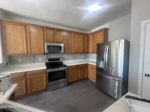 10947 W ELM Street, Phoenix, AZ 85037