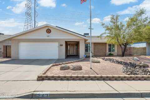 737 W PERALTA Avenue, Mesa, AZ 85210