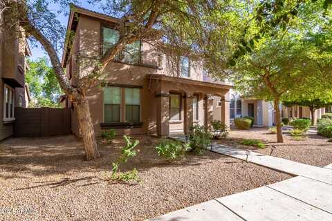 1935 E OXFORD Lane, Gilbert, AZ 85295