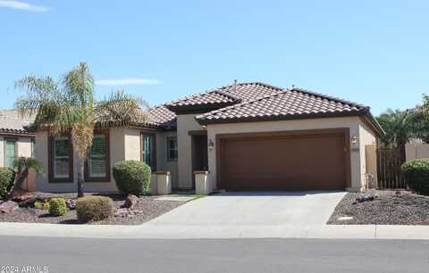 4821 S WHITE Place, Chandler, AZ 85249