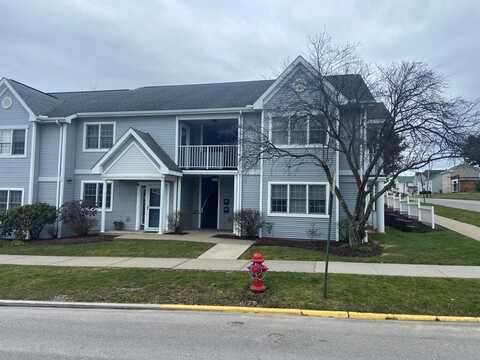 202 North 2nd Avenue Apt 103, Clarion, PA 16214