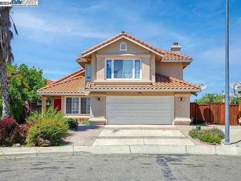 1863 W Kavanagh Ave, Tracy, CA 95376