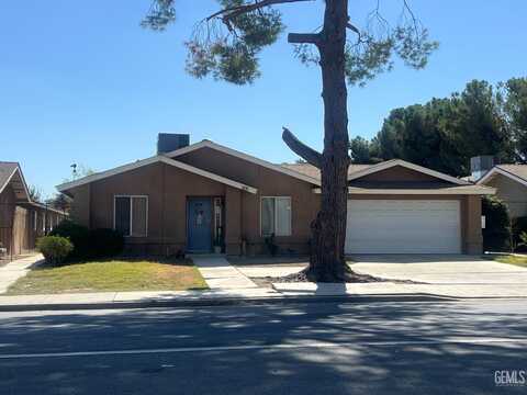 905 Pacheco Road, Bakersfield, CA 93307