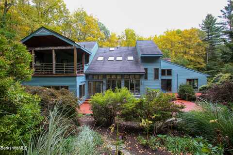 258 Great Barrington Rd, West Stockbridge, MA 01266