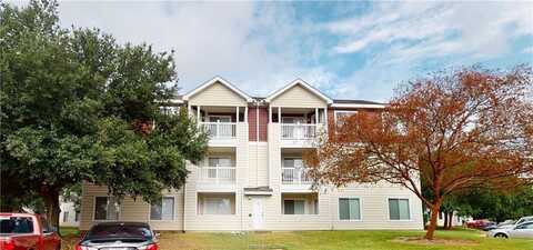 523 Southwest Parkway, College Station, TX 77845