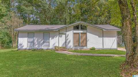 1109 EAGLE DRIVE, MAYLENE, AL 35114