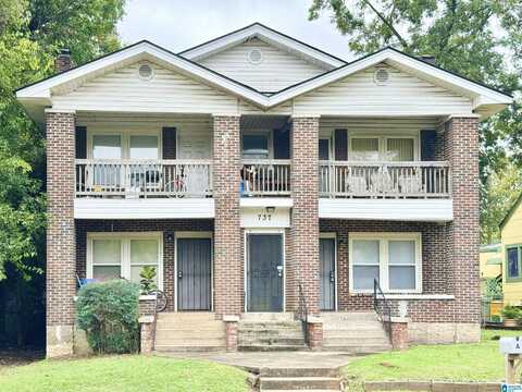 737 40TH PLACE, FAIRFIELD, AL 35064