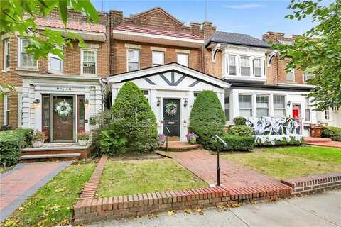 7612 Colonial Road, Brooklyn, NY 11209