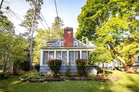 181 Elmwood Avenue, Aurora, NY 14052