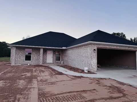 137 Raymond, Paragould, AR 72450