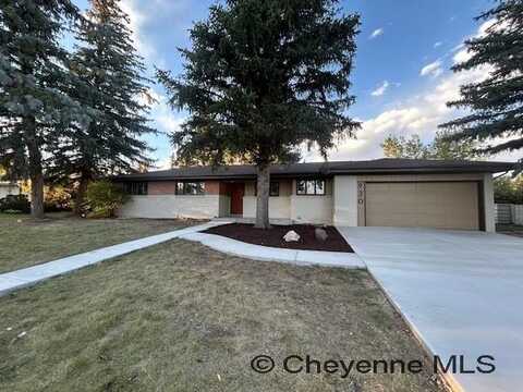 930 CUSTER ST, Cheyenne, WY 82009