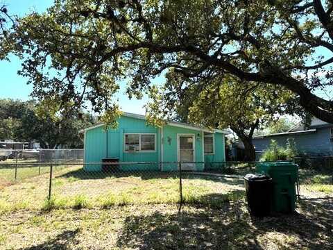 213 N 11th, Aransas Pass, TX 78336