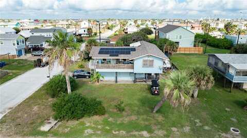 424 Trojan Street, Port Aransas, TX 78373