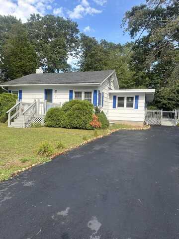 7 Central Avenue, Plymouth, MA 02360