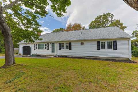 5 Canterbury Circle, Hyannis, MA 02601