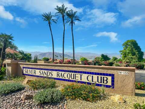 11 Las Cruces Lane, Palm Desert, CA 92260