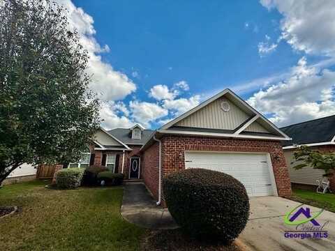 317 Manchester Lane, Byron, GA 31008