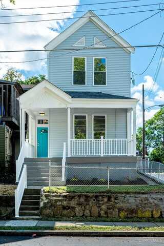 1739 Holloway Avenue, Cincinnati, OH 45207