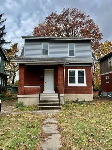 5803 Saranac Avenue, Cincinnati, OH 45224