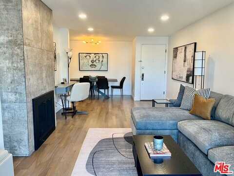 723 Palisades Beach Rd, Santa Monica, CA 90402