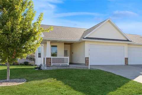 185 Ridge View Drive, Fairfax, IA 52228