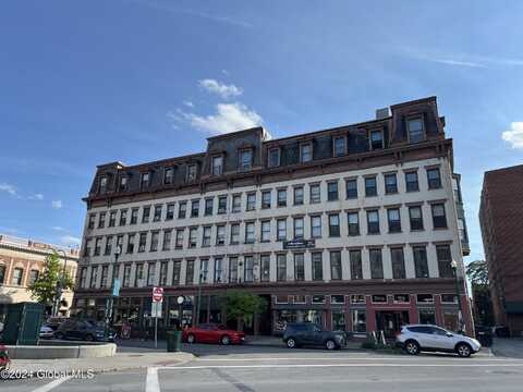 5 Broadway, Troy, NY 12180