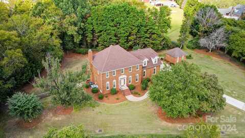 8321 Knights Court, Harrisburg, NC 28075