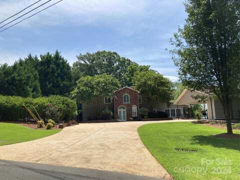 24756 Strand Drive, Albemarle, NC 28001