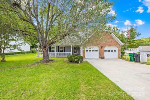 10023 Crayton Drive, Charlotte, NC 28269