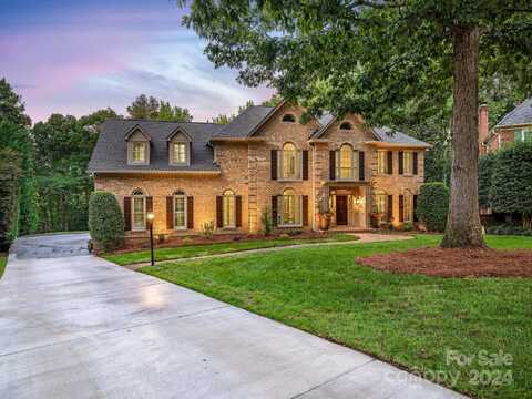 4505 Noras Path Road, Charlotte, NC 28226