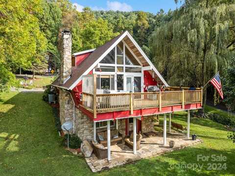 173 Pinecrest Lane, Waynesville, NC 28785