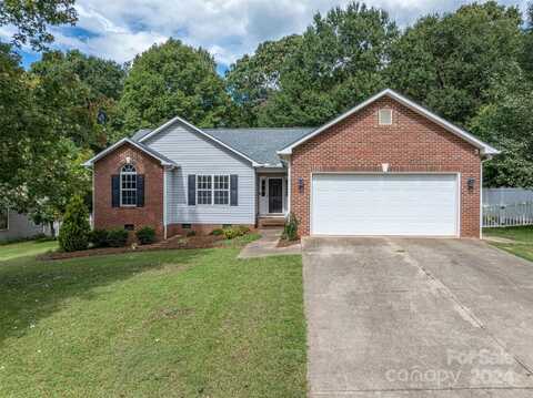 3202 St Vincent Drive, Claremont, NC 28610