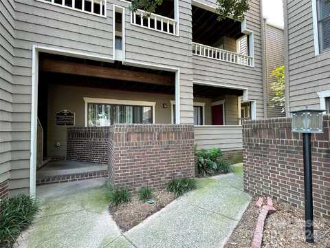 212 W 10th Street, Charlotte, NC 28202