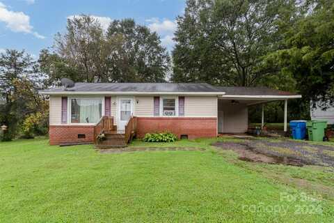 623 Noles Drive, Mount Holly, NC 28120