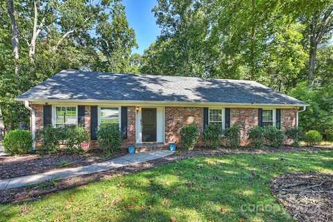 6301 Cedar Croft Drive, Charlotte, NC 28226