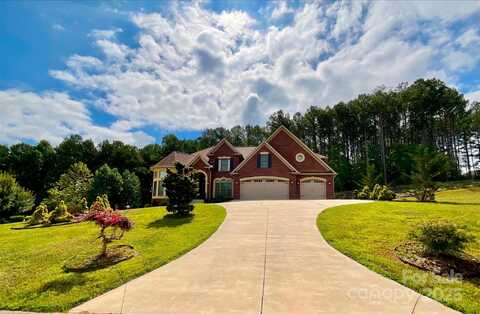 4 Royal Vista Way, Granite Falls, NC 28630