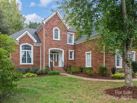 7603 Horseshoe Creek Drive, Huntersville, NC 28078