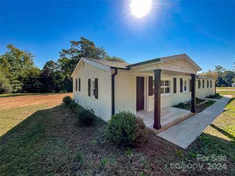 766 Flora Circle, Winnsboro, SC 29180