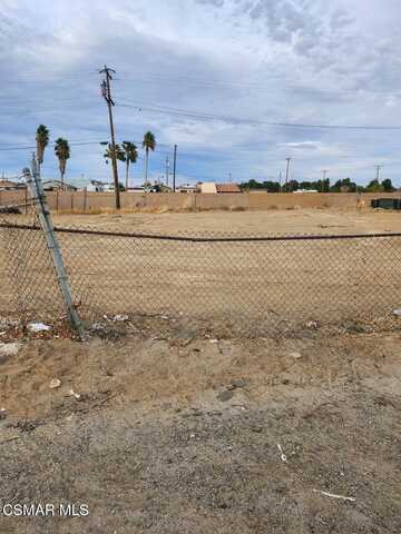 119 W Pondera St Vic Division, Lancaster, CA 93536